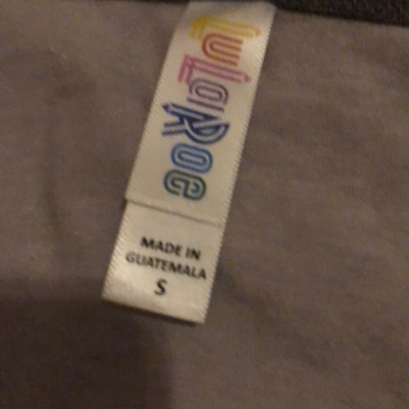 LuLa Roe Top - Picture 2 of 5